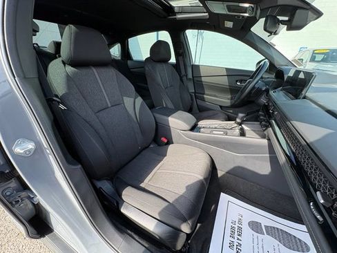 Used 2025 Honda Accord Sport image 28