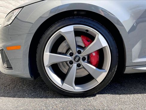 Used 2019 Audi S4 Premium Plus w/ Premium Plus Package image 8