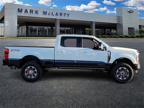 Used 2024 Ford F250 King Ranch w/ FX4 Off-Road Package image 2