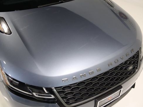 Used 2020 Land Rover Range Rover Velar R-Dynamic S image 29