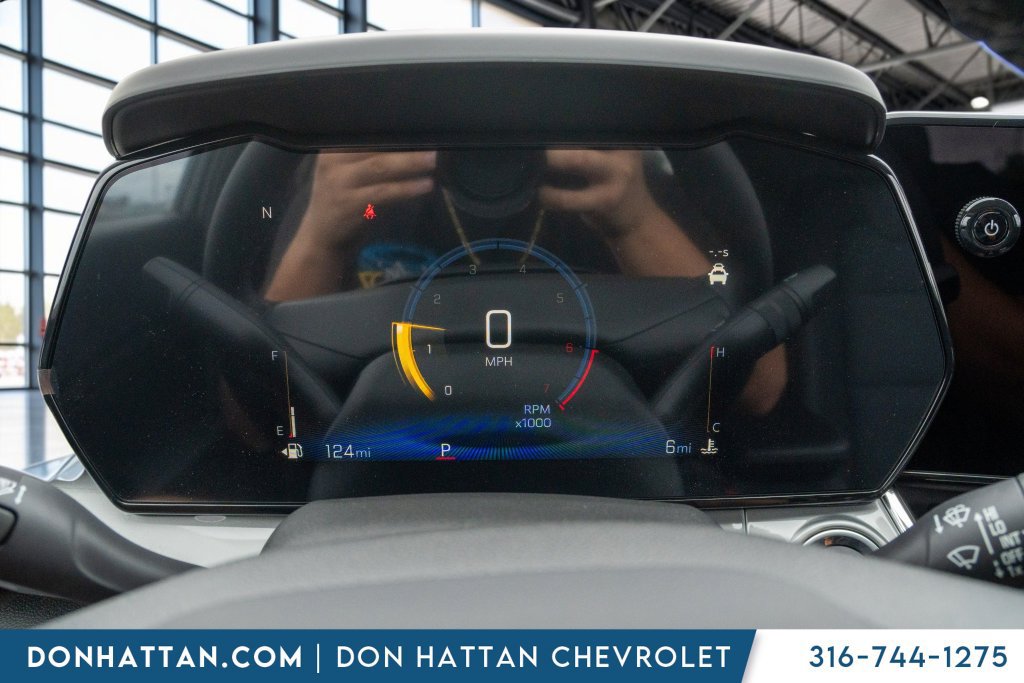 New 2026 Chevrolet Trax LT w/ LT Convenience Package FWD image 6