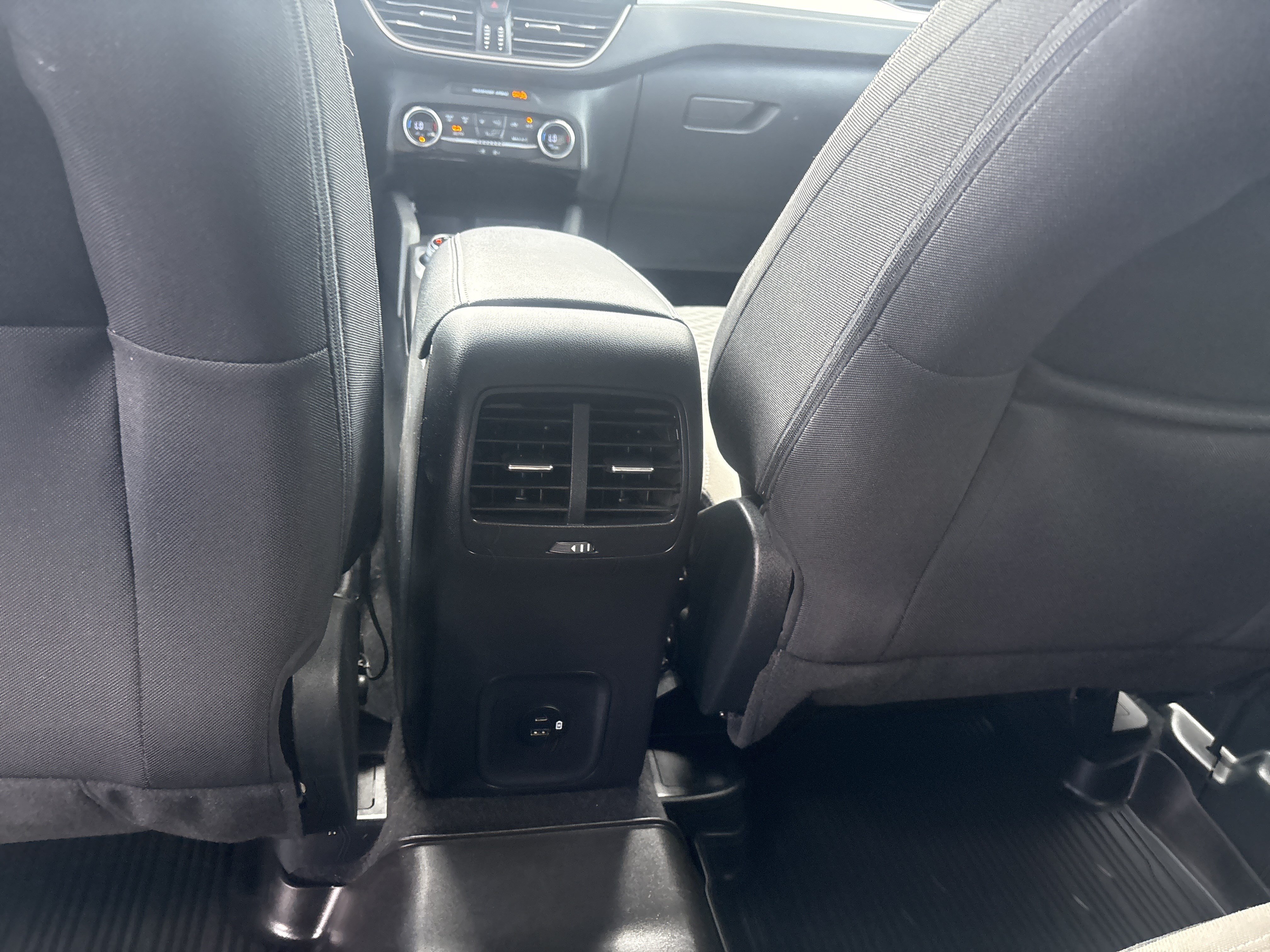 Used 2021 Ford Escape SE w/ Convenience Package AWD/4WD image 14