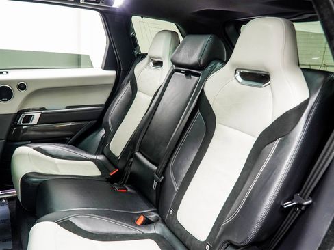 Used 2021 Land Rover Range Rover Sport SVR Carbon Edition image 39