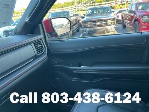 Used 2022 Ford Expedition Limited AWD/4WD image 34