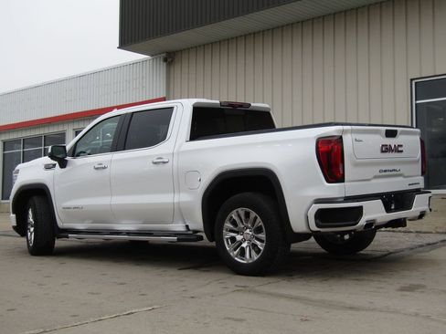 Used 2023 GMC Sierra 1500 Denali w/ Technology Package image 10