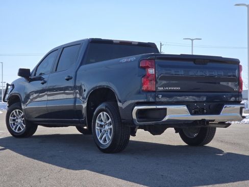 Used 2021 Chevrolet Silverado 1500 LT image 15