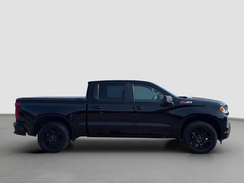 Used 2023 Chevrolet Silverado 1500 RST AWD/4WD image 7