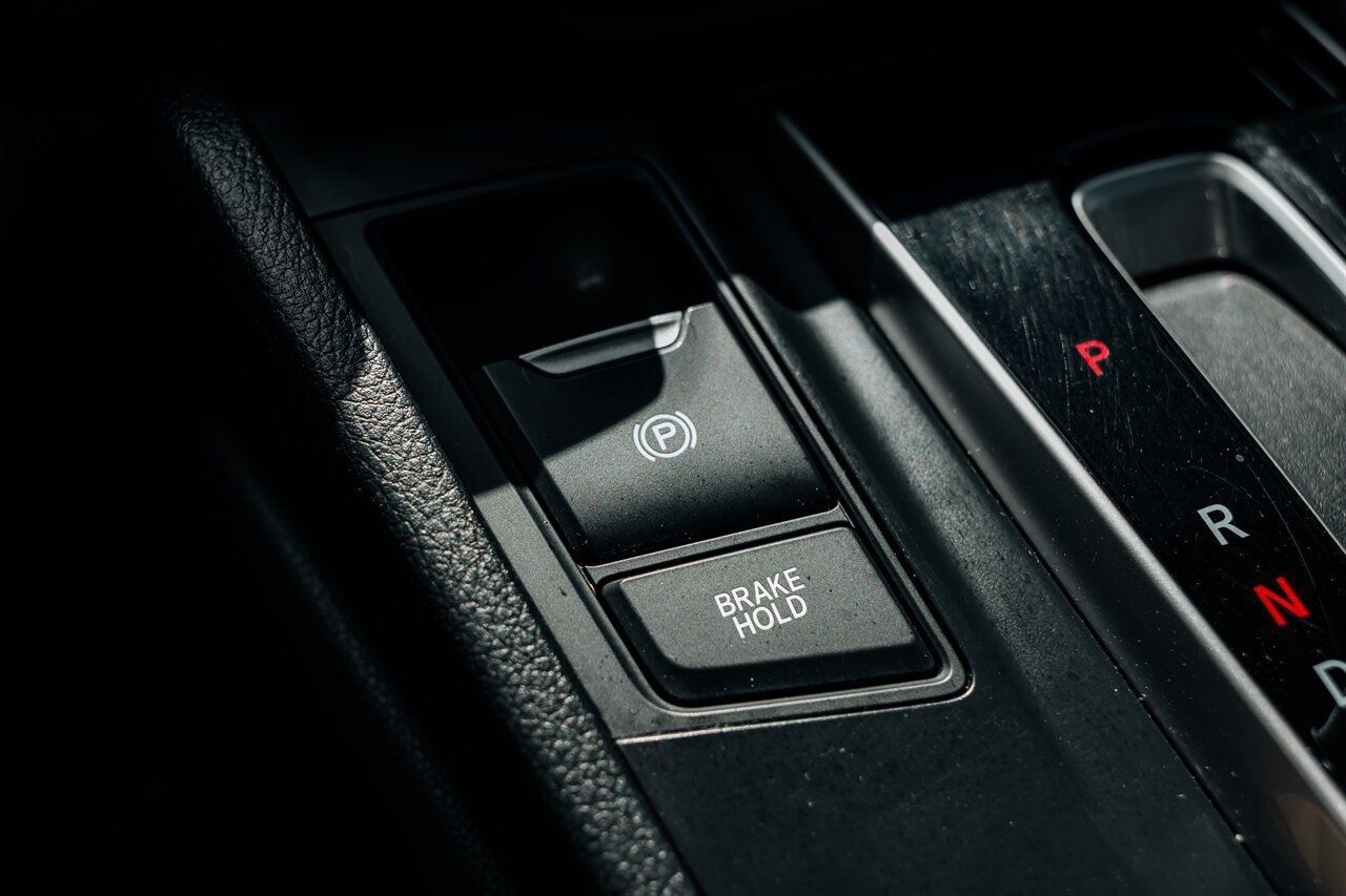 Used 2017 Honda CR-V Touring image 35