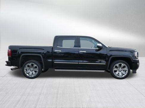 Used 2018 GMC Sierra 1500 Denali w/ Denali Ultimate Package AWD/4WD image 8