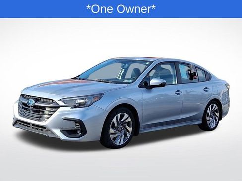 Used 2025 Subaru Legacy Limited image 3