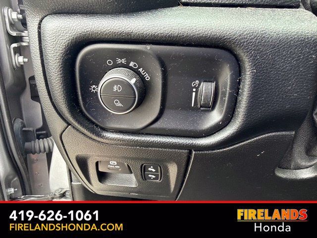 Used 2020 RAM 1500 Big Horn AWD/4WD image 23