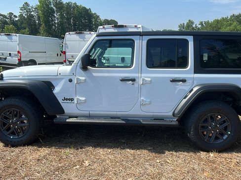 New 2025 Jeep Wrangler Sport S image 10