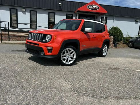 Used 2021 Jeep Renegade Latitude AWD/4WD image 3