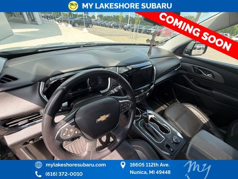 Used 2018 Chevrolet Traverse Premier AWD/4WD image 18