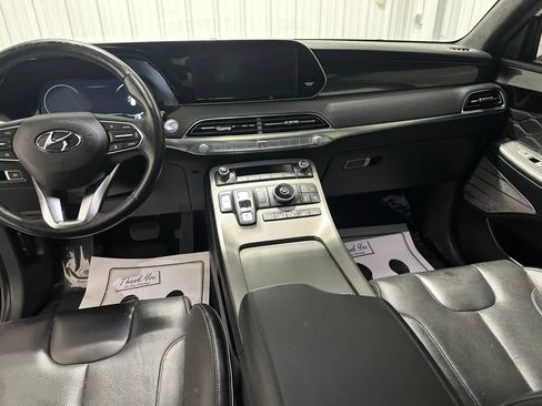 Used 2020 Hyundai Palisade Limited FWD image 12