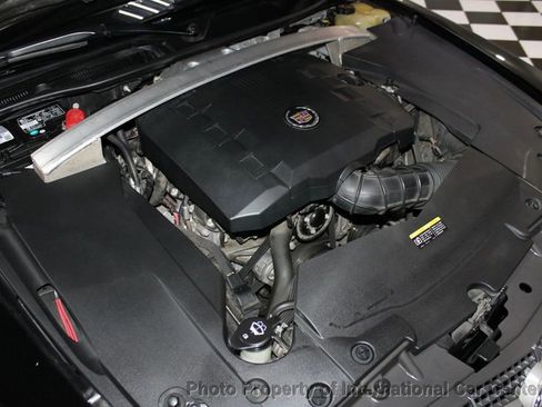 Used 2010 Cadillac STS w/ Performance Handling Package image 31