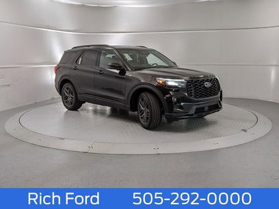 New 2025 Ford Explorer ST-Line w/ Premium Package