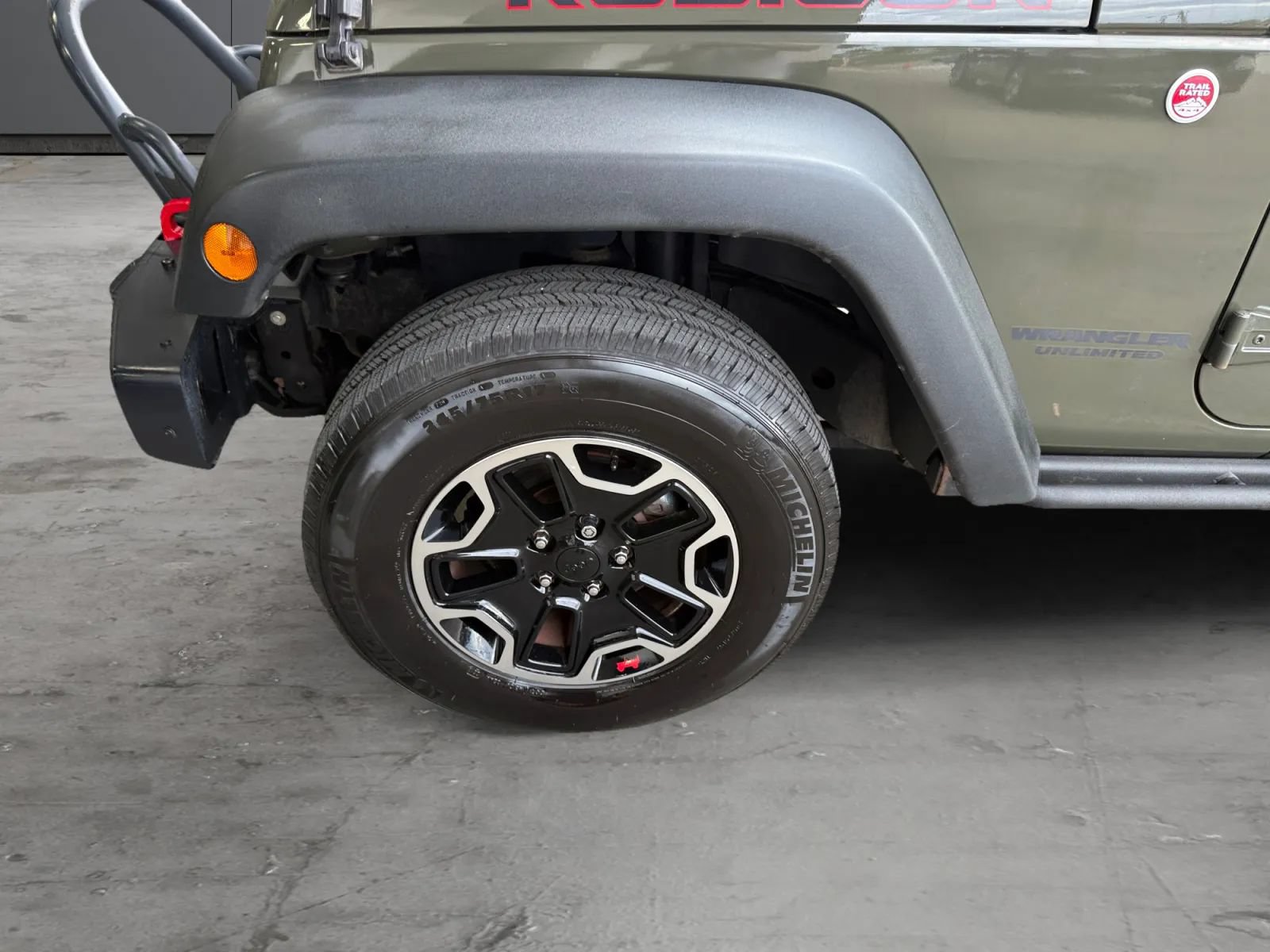 Used 2015 Jeep Wrangler Unlimited Rubicon AWD/4WD image 42