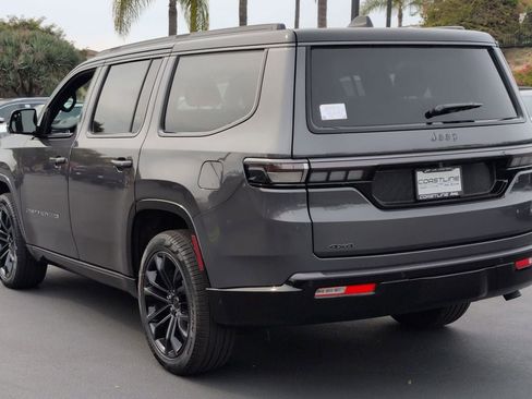 New 2026 Jeep Grand Wagoneer Summit image 7