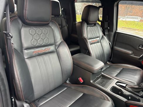 Used 2023 Nissan Frontier PRO-4X w/ Pro-4X Premium Package image 34