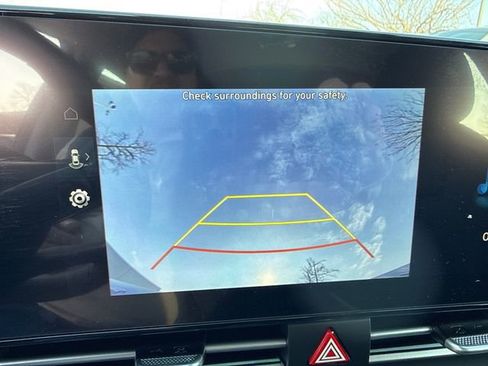 New 2026 Hyundai Elantra Limited image 25