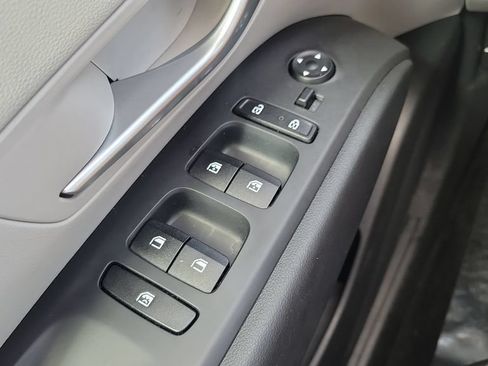 Used 2023 Hyundai Tucson SEL FWD image 19