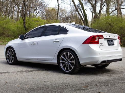 Used 2015 Volvo S60 T6 Platinum image 10