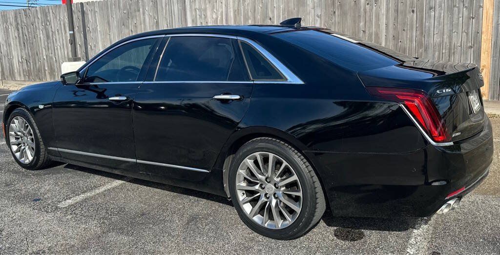 Used 2018 Cadillac CT6 Luxury AWD/4WD image 2