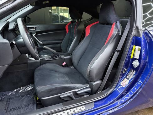 Used 2013 Scion FR-S image 17