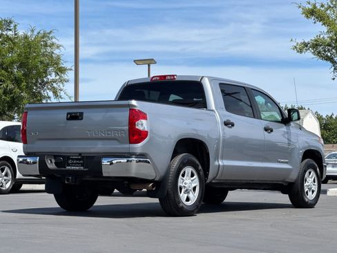 Used 2018 Toyota Tundra SR5 AWD/4WD image 2