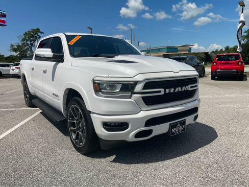 Used 2021 RAM 1500 Laramie w/ Sport Appearance Package AWD/4WD image 3