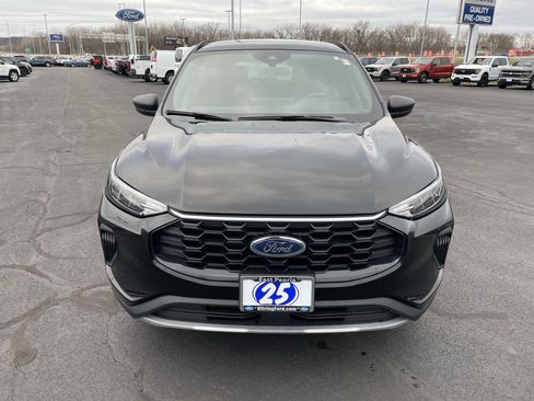 Used 2025 Ford Escape ST-Line w/ Equipment Group 301A image 10