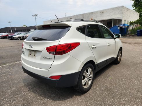 Used 2012 Hyundai Tucson GLS FWD image 4