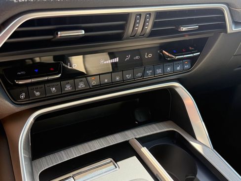 Used 2026 MAZDA CX-90 3.3 Turbo w/ Preferred Package image 20