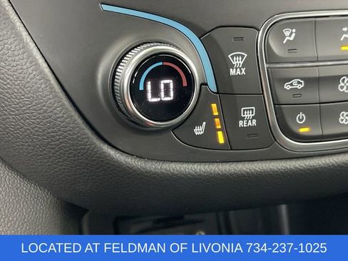Used 2024 Chevrolet Equinox LT AWD/4WD image 34