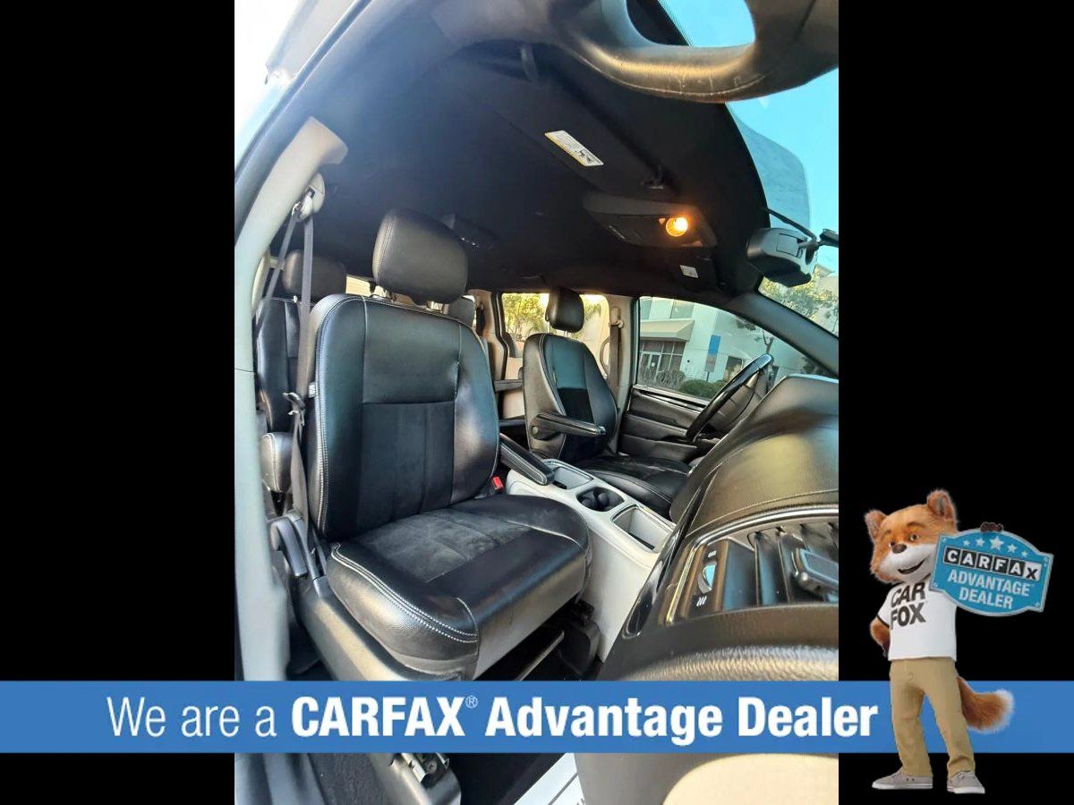Used 2018 Dodge Grand Caravan SXT FWD image 54