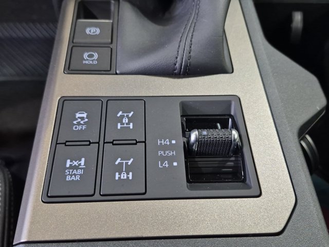 New 2027 Toyota Land Cruiser w/ Premium Package AWD/4WD image 22