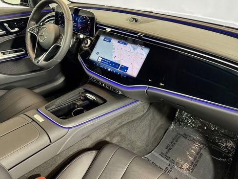 Used 2026 Mercedes-Benz E 350 Sedan image 28