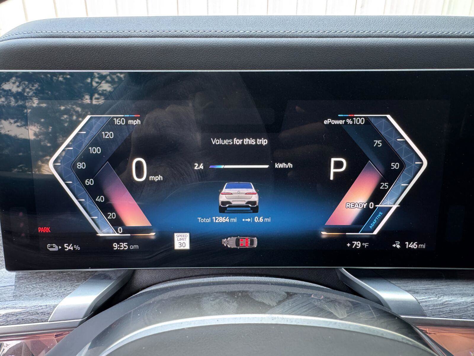 Used 2023 BMW i7 xDrive60 w/ Executive Package 2 AWD/4WD image 21