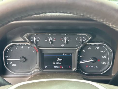 Used 2022 GMC Sierra 1500 SLT AWD/4WD image 16