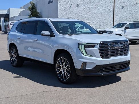 Used 2026 GMC Acadia Denali Ultimate w/ LPO, Floor Liner Package image 3