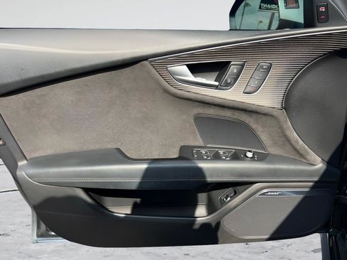 Used 2017 Audi S7 Prestige image 36