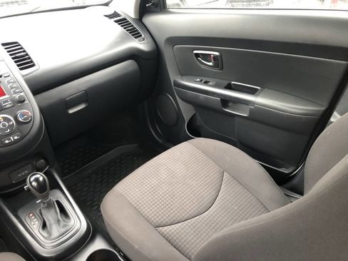 Used 2013 Kia Soul image 9