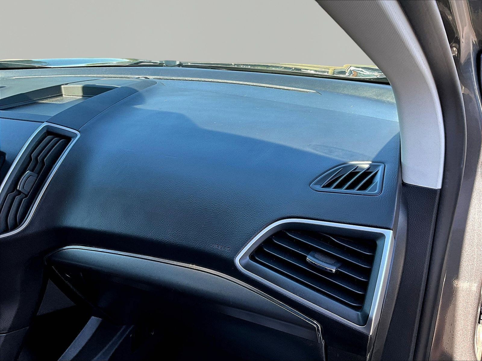 Used 2023 Ford Edge SEL w/ Sport Appearance Package AWD/4WD image 26
