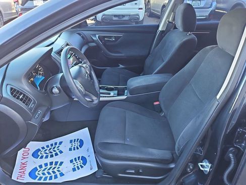 Used 2014 Nissan Altima 2.5 S w/ Display Audio Package image 11