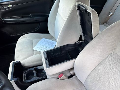 Used 2012 Chevrolet Impala LT FWD image 21