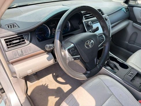 Used 2016 Toyota Camry XLE FWD image 4