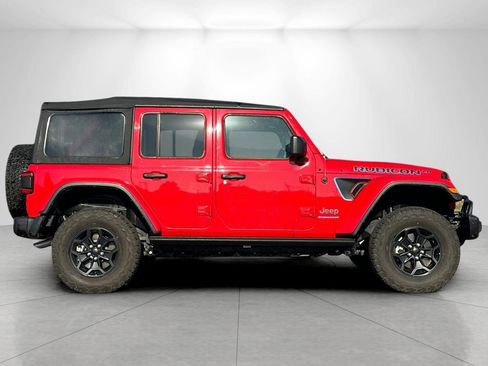 Used 2023 Jeep Wrangler Unlimited Rubicon 4xe image 2