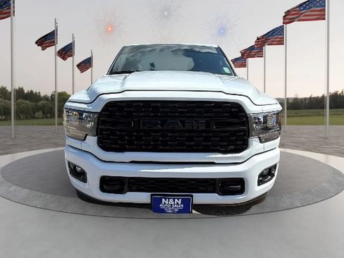 Used 2024 RAM 3500 Big Horn w/ Night Edition AWD/4WD image 9