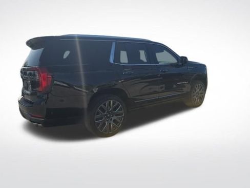 Used 2025 GMC Yukon Denali Ultimate image 3